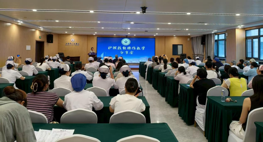 6adbeb81e582f350ad7b8b1cf2b4a332.png 2.png